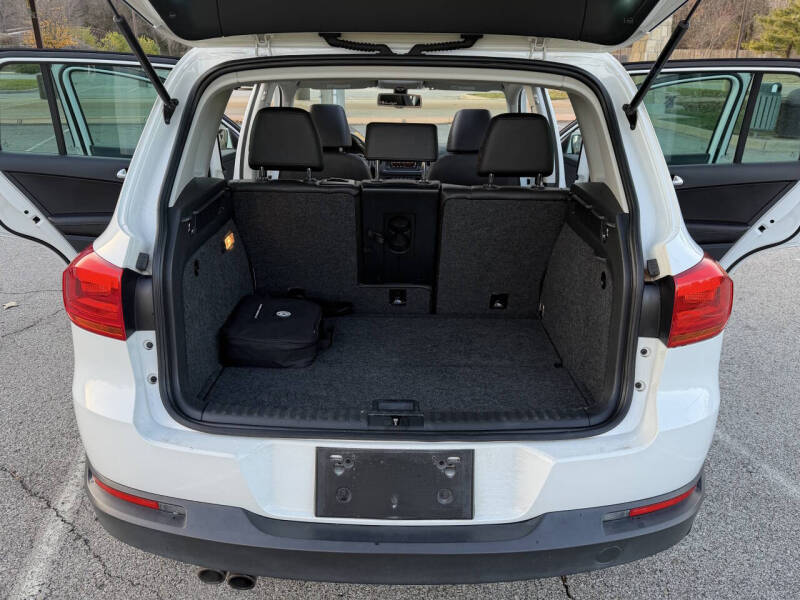 2017 Volkswagen Tiguan 2.0T Wolfsburg Edition 4Motion