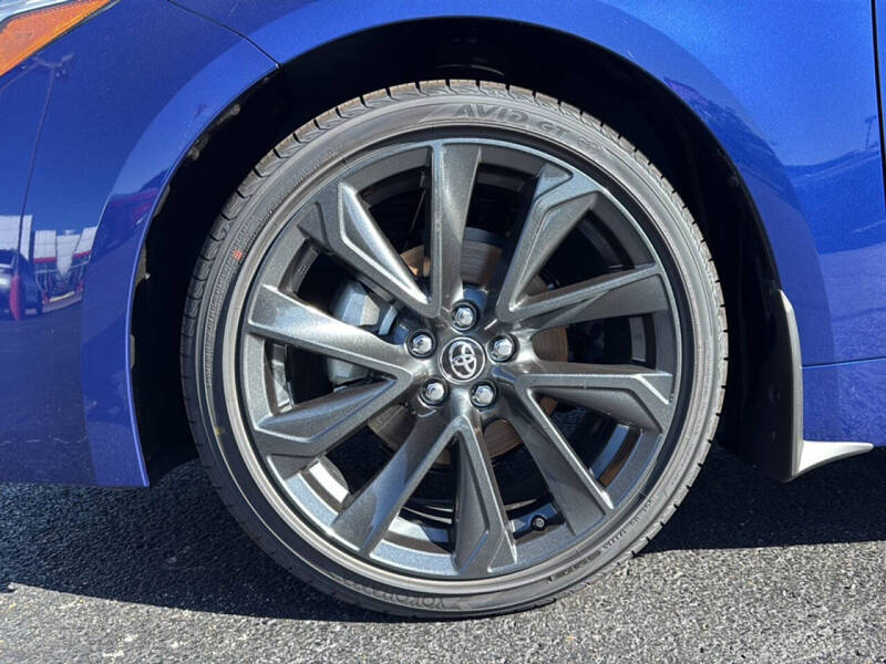 2025 Toyota Corolla Hatchback XSE