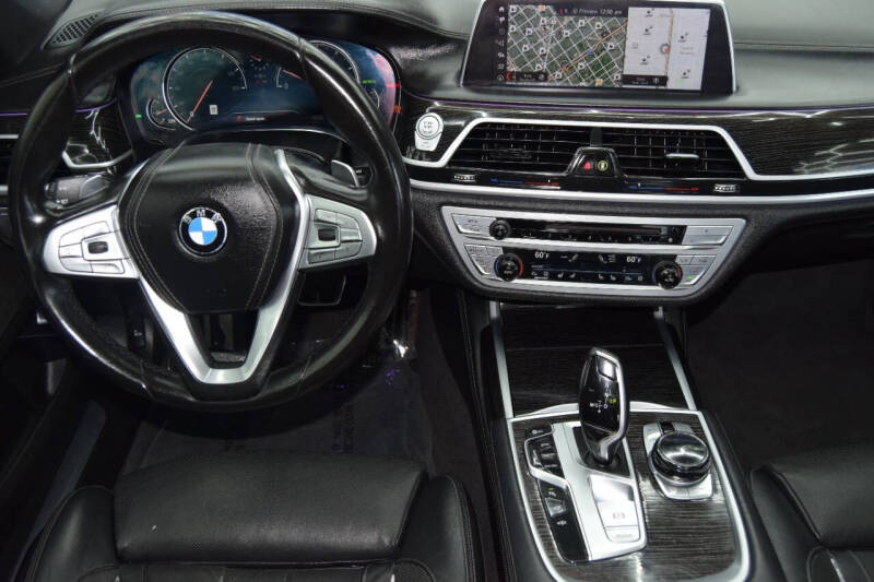 2018 BMW 7 Series 750i