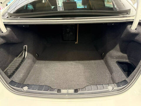 2016 BMW 5 Series 528i