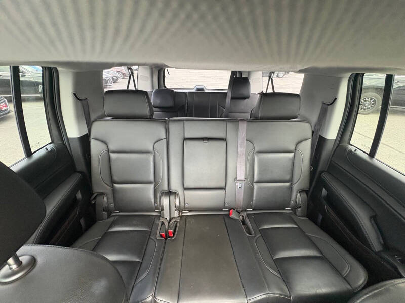 2016 Chevrolet Suburban LT