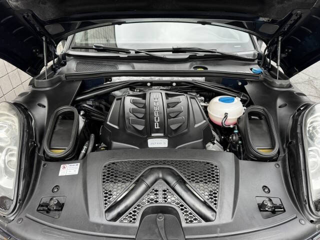 2015 Porsche Macan S