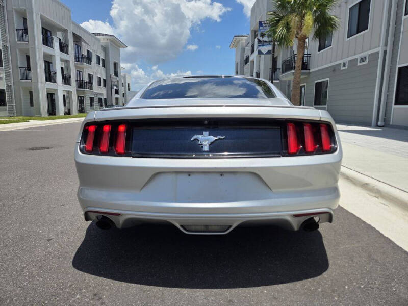 2016 Ford Mustang V6
