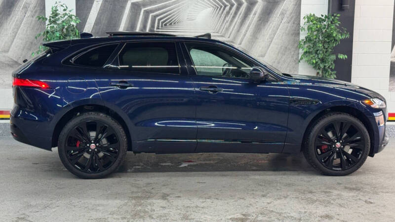 2017 Jaguar F-PACE S