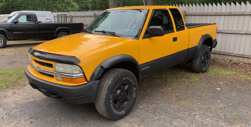 2003 Chevrolet S-10 for sale at Garden Auto Sales in Feeding Hills MA