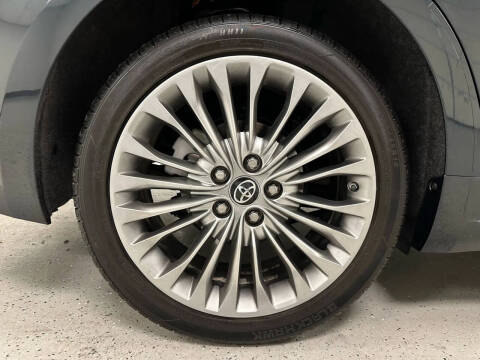 2016 Toyota Avalon Limited