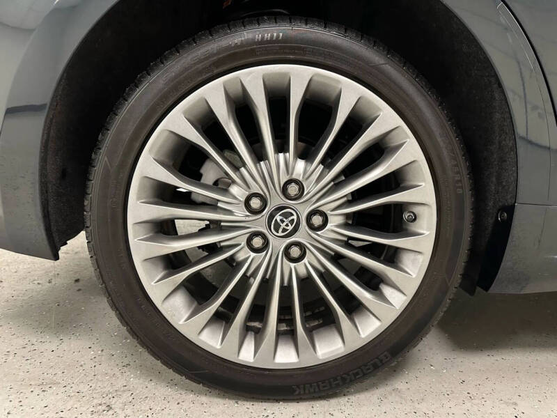 2016 Toyota Avalon Limited