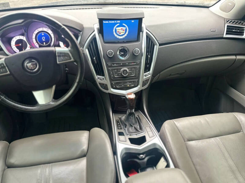 2011 Cadillac SRX Luxury Collection