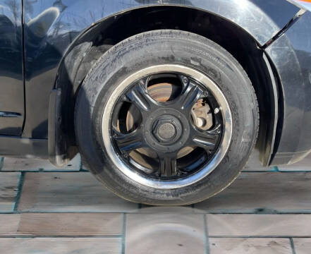 2008 Nissan Versa 1.8 S