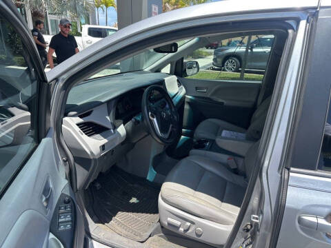 2017 Toyota Sienna