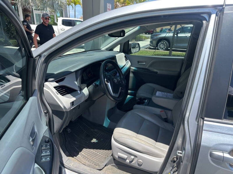 2017 Toyota Sienna