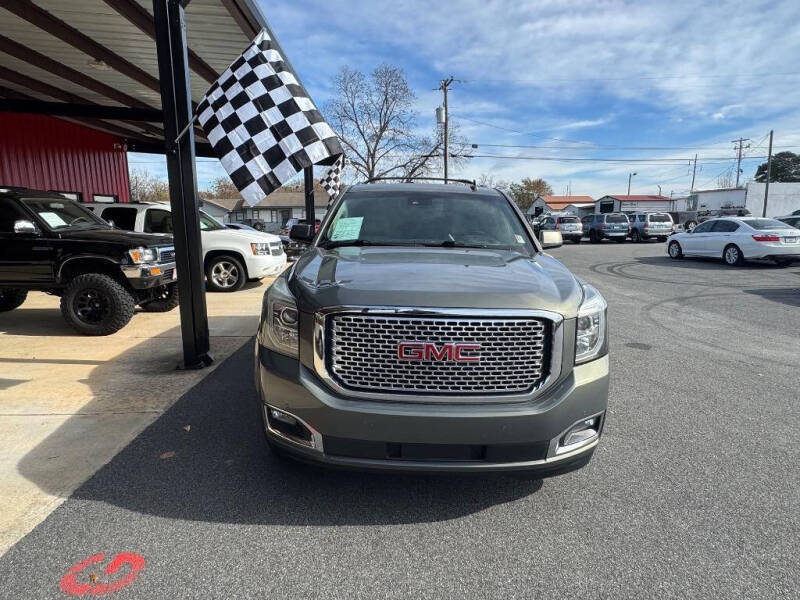 2017 GMC Yukon Denali