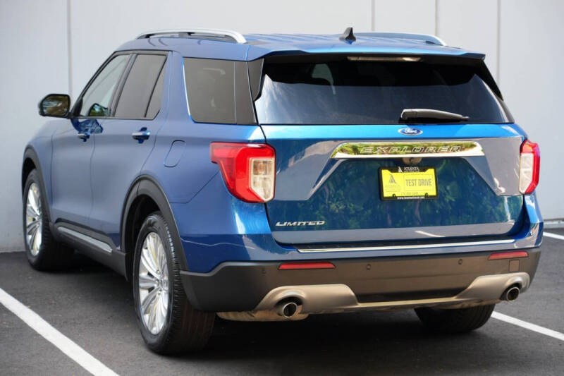 2023 Ford Explorer Limited
