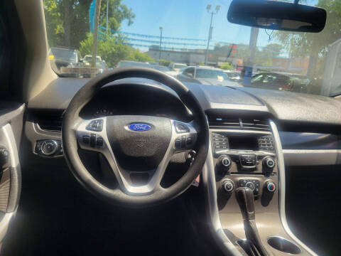 2011 Ford Edge SE