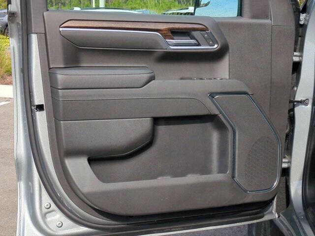 2026 GMC Sierra 1500 Elevation Standard