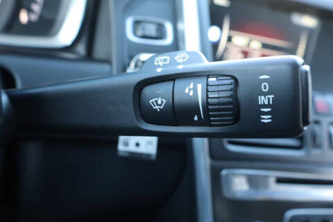 2016 Volvo XC60 T5 Premier