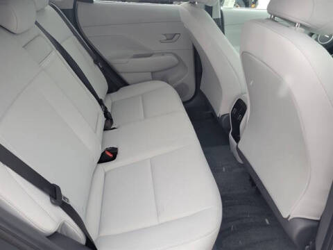 2025 Hyundai Kona SEL Convenience