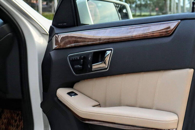2011 Mercedes-Benz E-Class