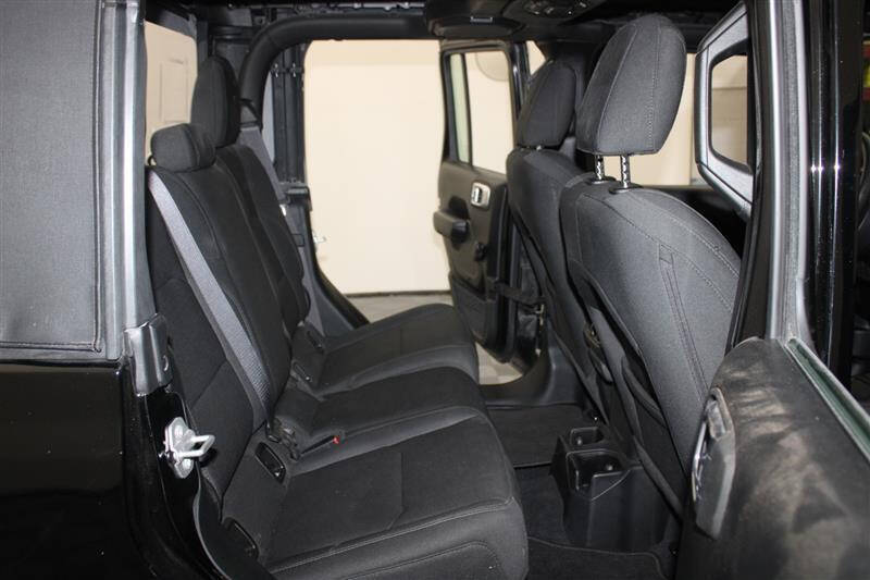 2021 Jeep Gladiator Sport