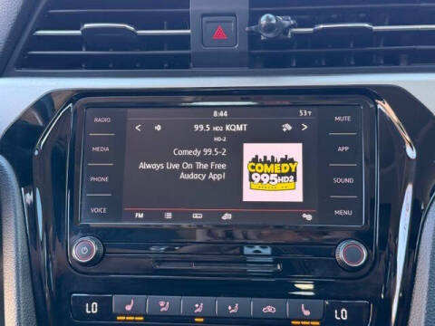 2022 Volkswagen Passat SE