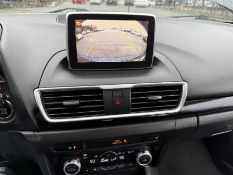 2015 Mazda MAZDA3 i Grand Touring