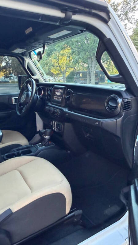 2020 Jeep Wrangler Sport