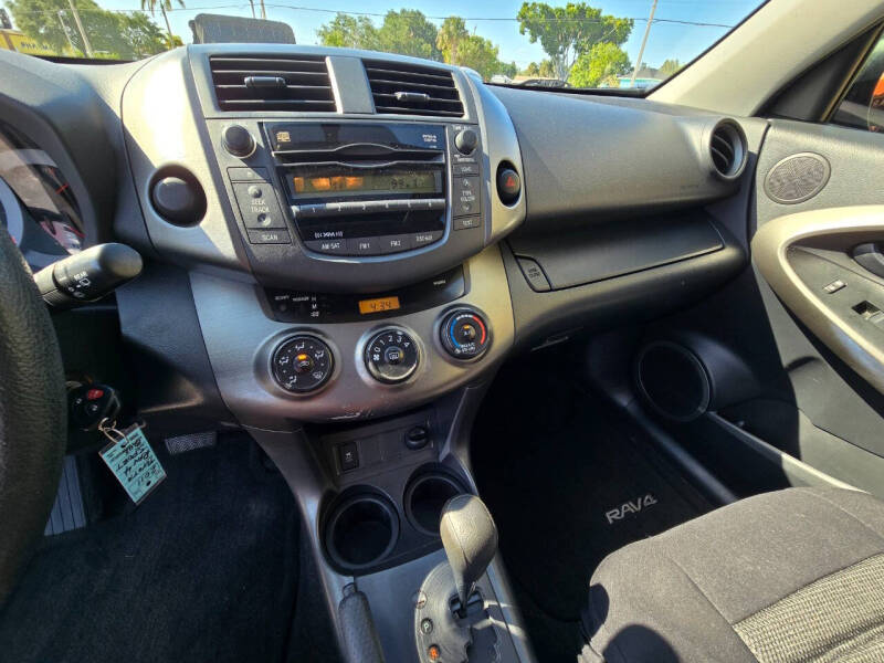 2011 Toyota RAV4 Sport