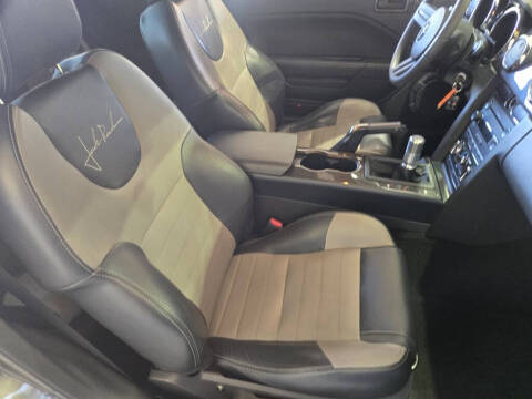 2005 Ford Mustang GT Premium