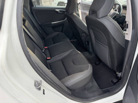 2015 Volvo XC60 T5 Drive-E