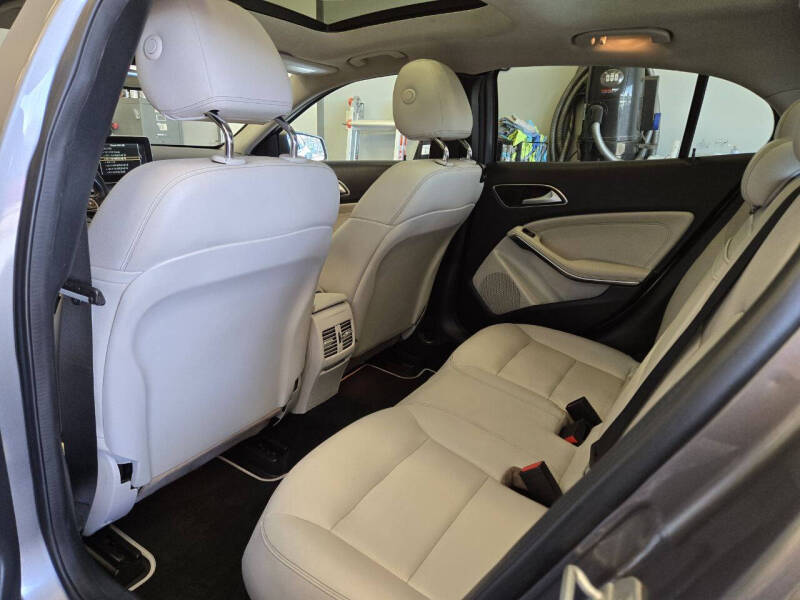 2016 Mercedes-Benz GLA GLA 250