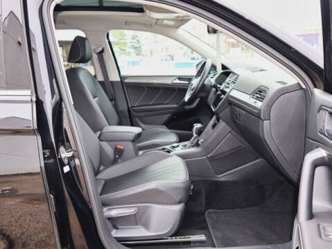 2023 Volkswagen Tiguan SE 4Motion