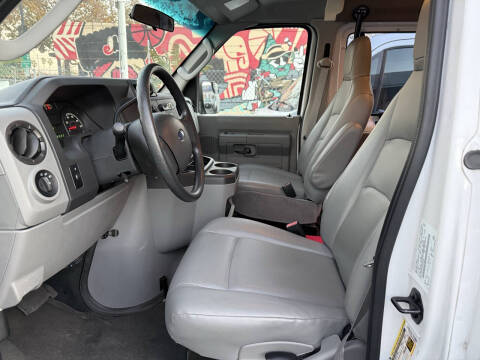 2013 Ford E-Series E-250