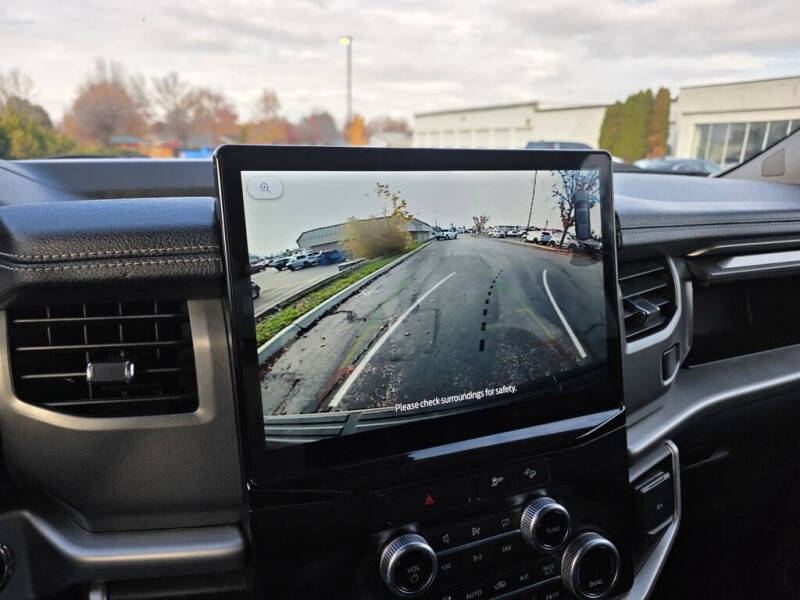 2023 Ford Expedition MAX XLT