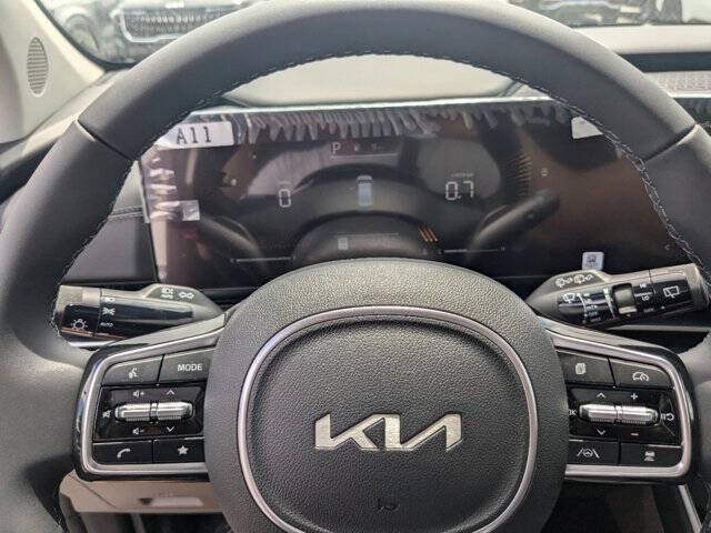 2025 Kia Carnival LXS