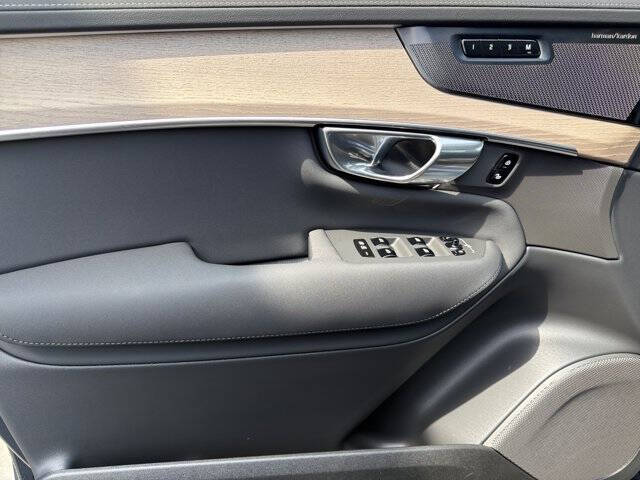 2026 Volvo XC90 B6 Plus 7P