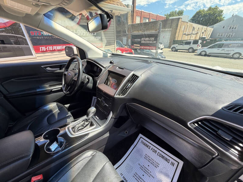 2016 Ford Edge Titanium