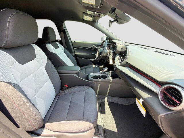 2026 Chevrolet Trax RS