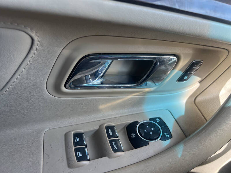 2013 Ford Taurus Limited