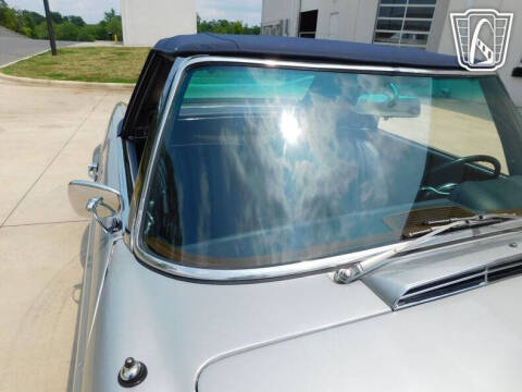 1965 Mercedes-Benz SL-Class