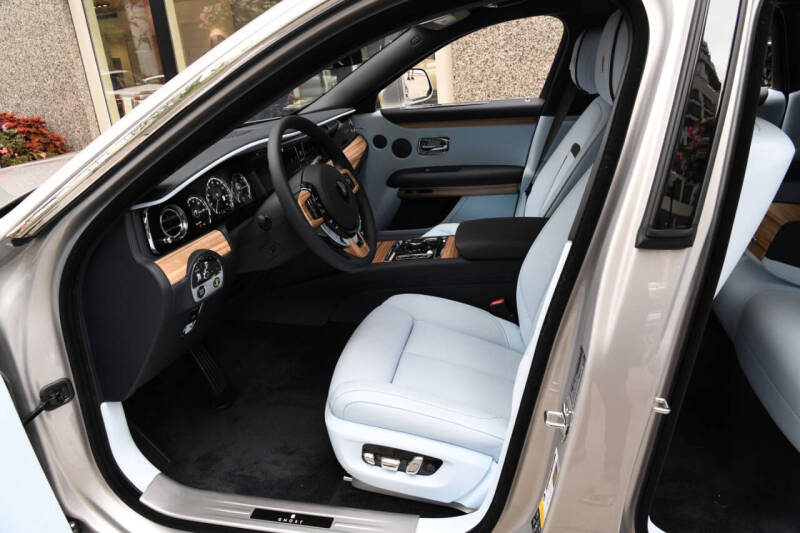 2022 Rolls-Royce Ghost