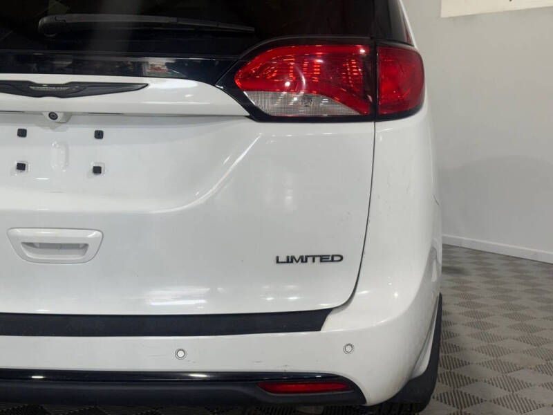 2019 Chrysler Pacifica Limited