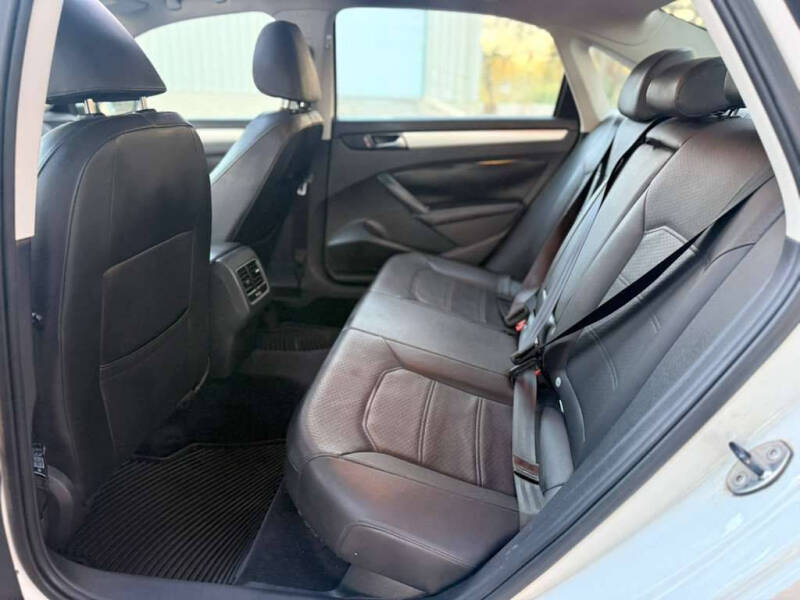 2013 Volkswagen Passat