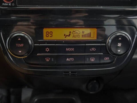 2022 Mitsubishi Mirage ES