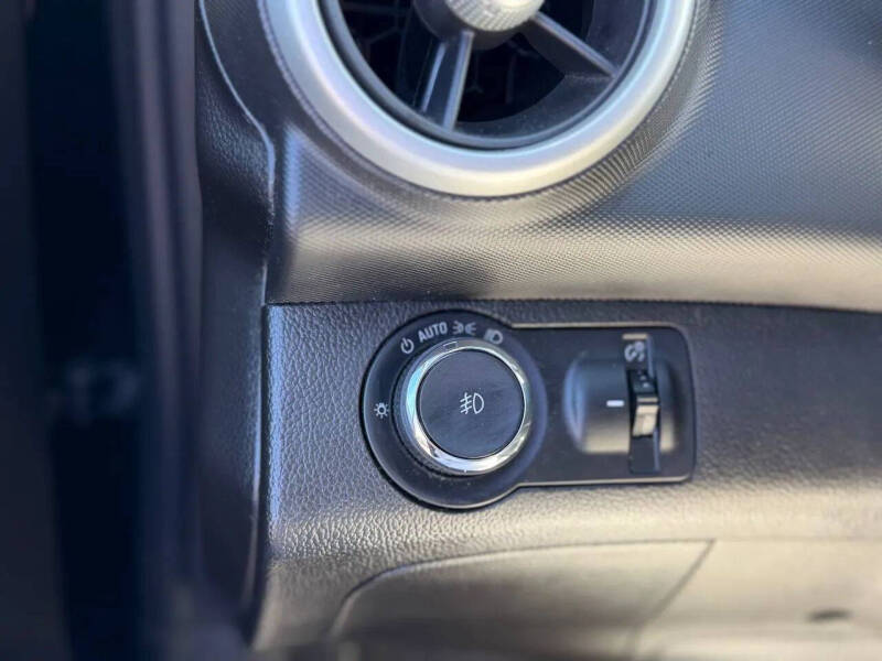 2019 Chevrolet Sonic LT Auto