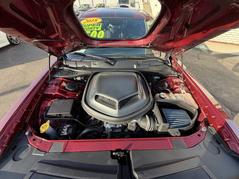 2018 Dodge Challenger 392 HEMI Scat Pack Shaker