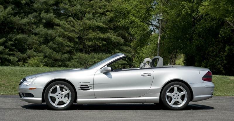 2004 Mercedes-Benz SL-Class for sale at Car And Truck Center in Nashville TN