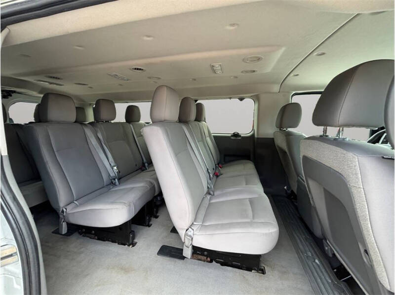 2016 Nissan NV