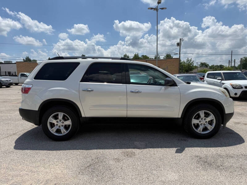 2011 GMC Acadia SLE