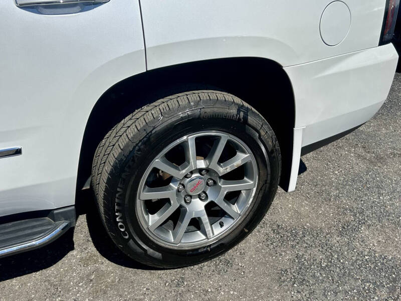 2017 GMC Yukon Denali