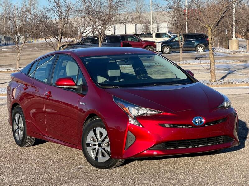 2016 Toyota Prius for sale at DIRECT AUTO SALES in Maple Grove MN